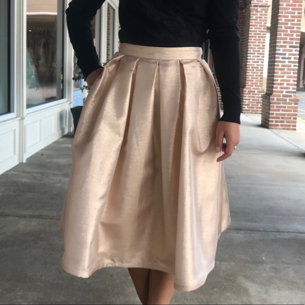 Rose gold/champagne skirt